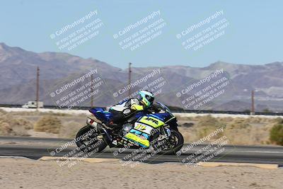 media/Dec-07-2025-CVMA (Sun) [[3e7d2de5dc]]/Race 1-Formula Superbike-Supersport Open (Holeshot)/